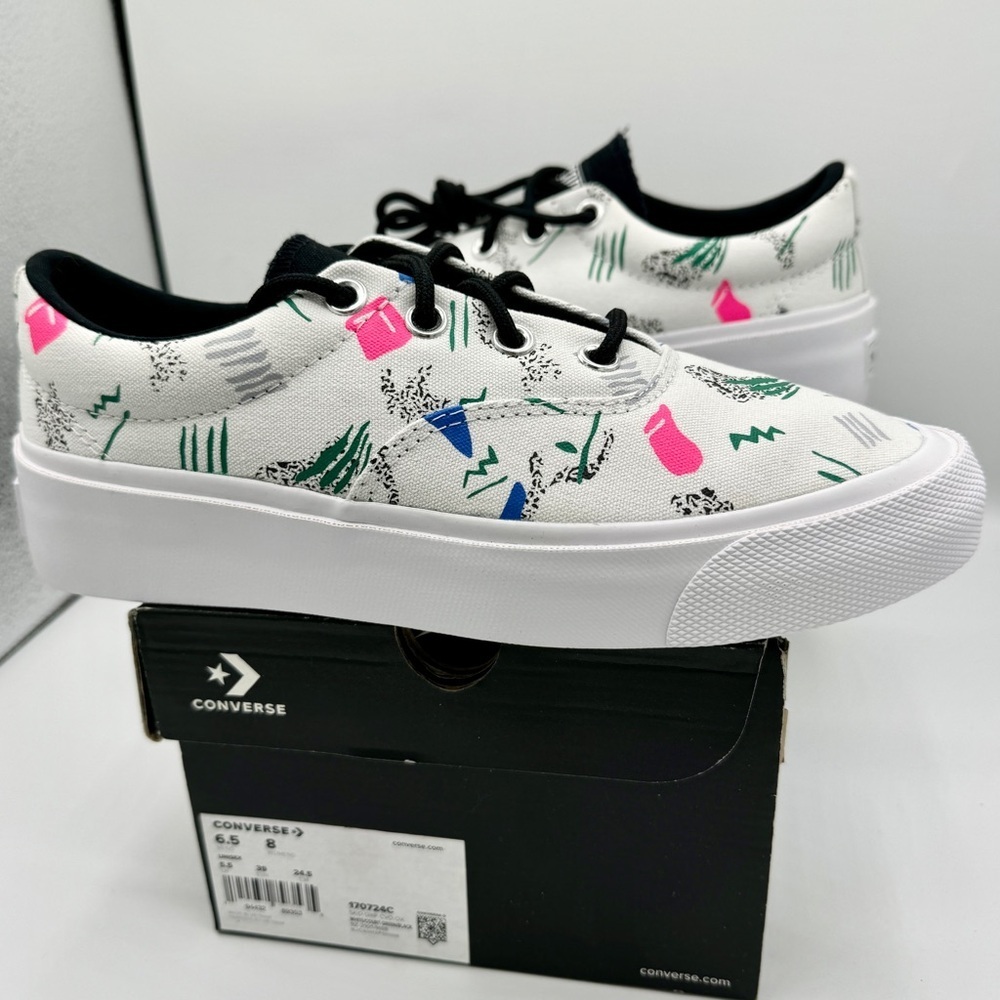 NWT Converse Skid Grip CVO Sneakers Unisex Archive Print - White Geometric 80’s